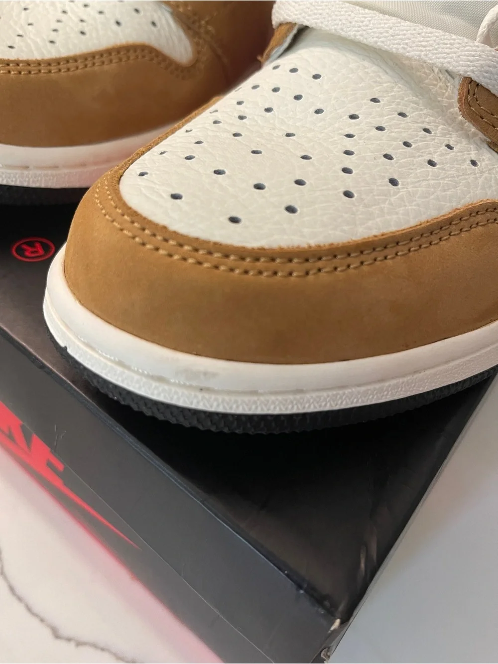 Air Jordan 1 Retro Rookie of the year high OG